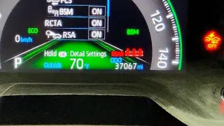 Toyota RAV4 2023 AWD XLE Premium 4dr SUV
