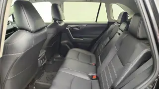 Toyota RAV4 2023 AWD XLE Premium 4dr SUV