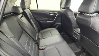 Toyota RAV4 2023 AWD XLE Premium 4dr SUV