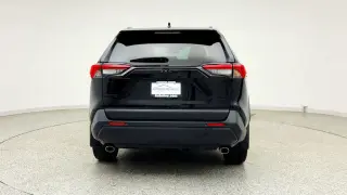 Toyota RAV4 2023 AWD XLE Premium 4dr SUV