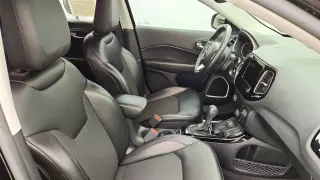 Jeep Compass 2021 4x4 Latitude 4dr SUV