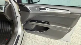 Ford Fusion 2016 SE 4dr Sedan
