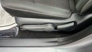 Nissan Sentra 2018 S 4dr Sedan 6M