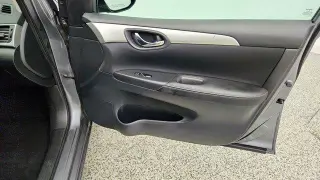 Nissan Sentra 2018 S 4dr Sedan 6M