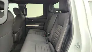 Toyota Tacoma 2024 4x4 SR5 4dr Double Cab 5.0 ft SB
