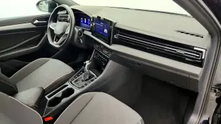 Volkswagen Jetta 2025 Sport 4dr Sedan