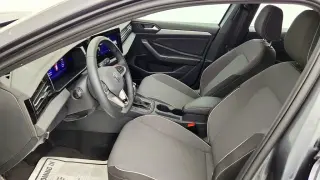 Volkswagen Jetta 2025 Sport 4dr Sedan
