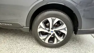 Subaru Outback 2022 AWD Limited 4dr Crossover