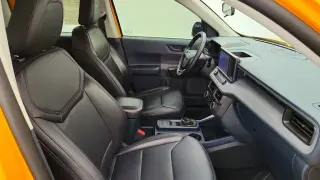 Ford Maverick 2023 XL 4dr SuperCrew 4.5 ft. SB