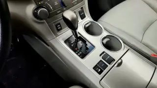 Toyota Highlander 2013 AWD Base 4dr SUV