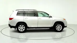 Toyota Highlander 2013 AWD Base 4dr SUV