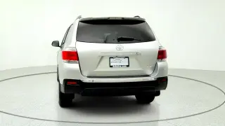 Toyota Highlander 2013 AWD Base 4dr SUV