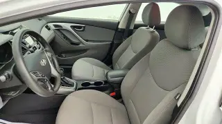 Hyundai ELANTRA 2016 SE 4dr Sedan 6M (US)