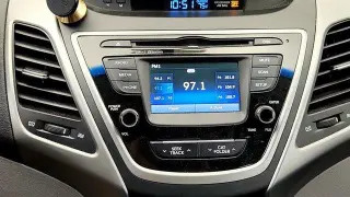 Hyundai ELANTRA 2016 SE 4dr Sedan 6M (US)