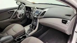 Hyundai ELANTRA 2016 SE 4dr Sedan 6M (US)