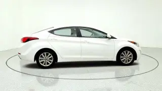 Hyundai ELANTRA 2016 SE 4dr Sedan 6M (US)