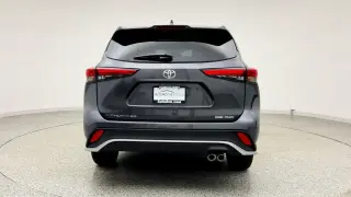 Toyota Highlander 2023 AWD L 4dr SUV