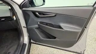 Kia EV6 2025 Light Long Range 4dr Crossover
