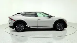 Kia EV6 2025 Light Long Range 4dr Crossover