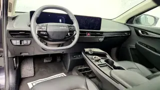 Kia EV6 2025 Light Long Range 4dr Crossover