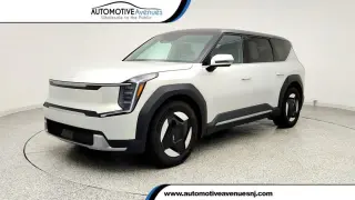 Kia EV9 2026 Light 4dr SUV