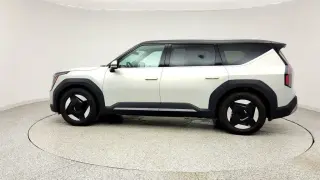 Kia EV9 2026 Light 4dr SUV