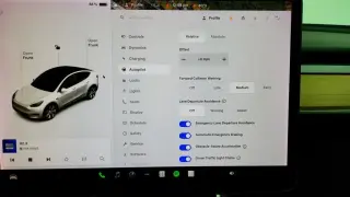 Tesla Model Y 2021 AWD Long Range 4dr Crossover