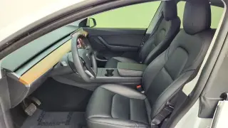 Tesla Model Y 2021 AWD Long Range 4dr Crossover