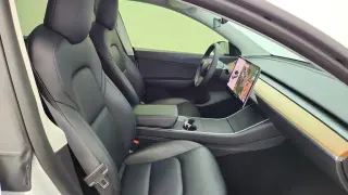 Tesla Model Y 2021 AWD Long Range 4dr Crossover