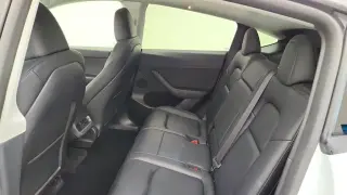 Tesla Model Y 2023 AWD 4dr Crossover