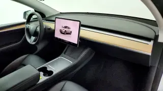 Tesla Model Y 2023 AWD 4dr Crossover