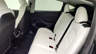 Tesla Model Y 2023 AWD 4dr Crossover