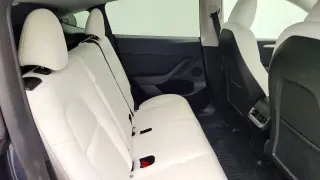 Tesla Model Y 2023 AWD 4dr Crossover