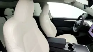 Tesla Model Y 2023 AWD 4dr Crossover