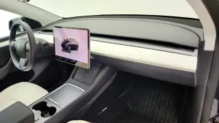 Tesla Model Y 2023 AWD 4dr Crossover