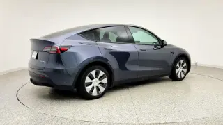 Tesla Model Y 2023 AWD 4dr Crossover