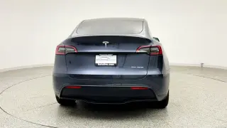 Tesla Model Y 2023 AWD 4dr Crossover