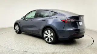 Tesla Model Y 2023 AWD 4dr Crossover