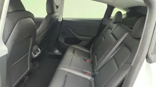 Tesla Model Y 2024 AWD Long Range 4dr Crossover