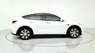Tesla Model Y 2024 AWD Long Range 4dr Crossover