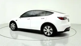 Tesla Model Y 2024 AWD Long Range 4dr Crossover