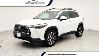 Toyota Corolla Cross 2024 AWD XLE 4dr Crossover