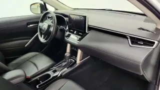 Toyota Corolla Cross 2024 AWD XLE 4dr Crossover