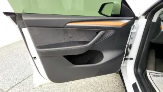 Tesla Model Y 2023 AWD Performance 4dr Crossover