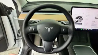 Tesla Model Y 2023 AWD Performance 4dr Crossover