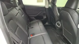 Tesla Model Y 2023 AWD Performance 4dr Crossover