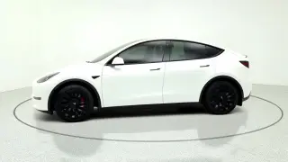 Tesla Model Y 2023 AWD Performance 4dr Crossover