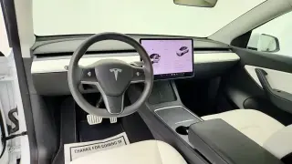 Tesla Model Y 2022 AWD Performance 4dr Crossover