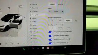 Tesla Model Y 2022 AWD Performance 4dr Crossover