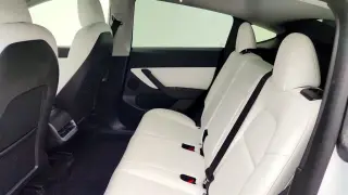 Tesla Model Y 2022 AWD Performance 4dr Crossover